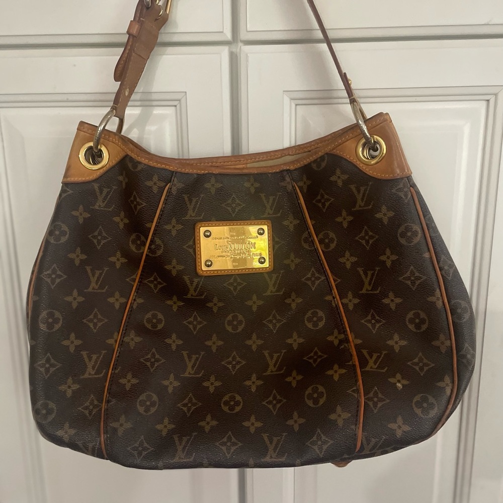 Louis Vuitton Galliera Monogram Canvas GM